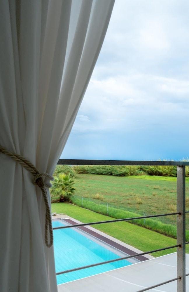 Blue Sea Luxury Villa Maleme  Exterior photo